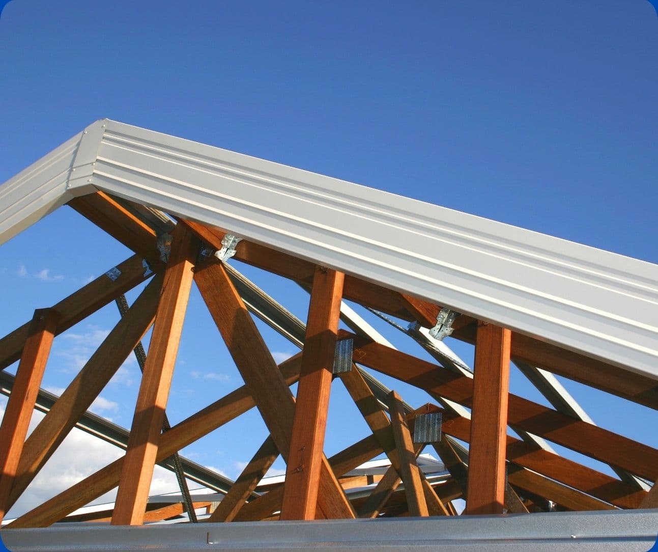 Design of Steel and Timber Structure